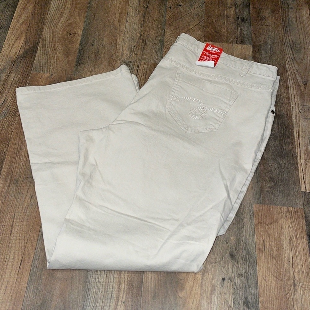Smith’s‎ “The Slimming Jean” size 20W. NWT
